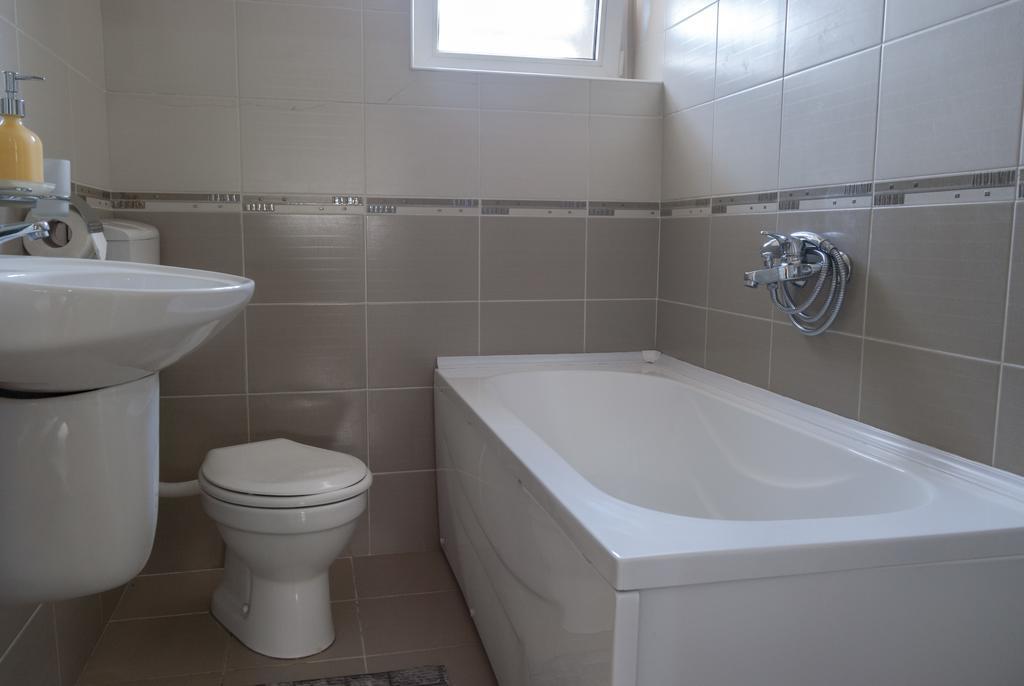 Valor Apartments Skopje Ngoại thất bức ảnh